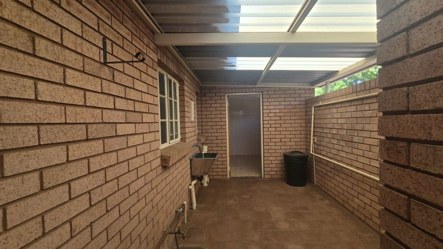 2 Bedroom Property for Sale in Montana Park Gauteng
