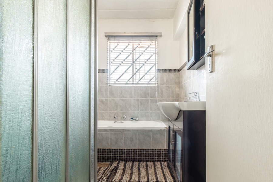 To Let 3 Bedroom Property for Rent in Wilgeheuwel Gauteng
