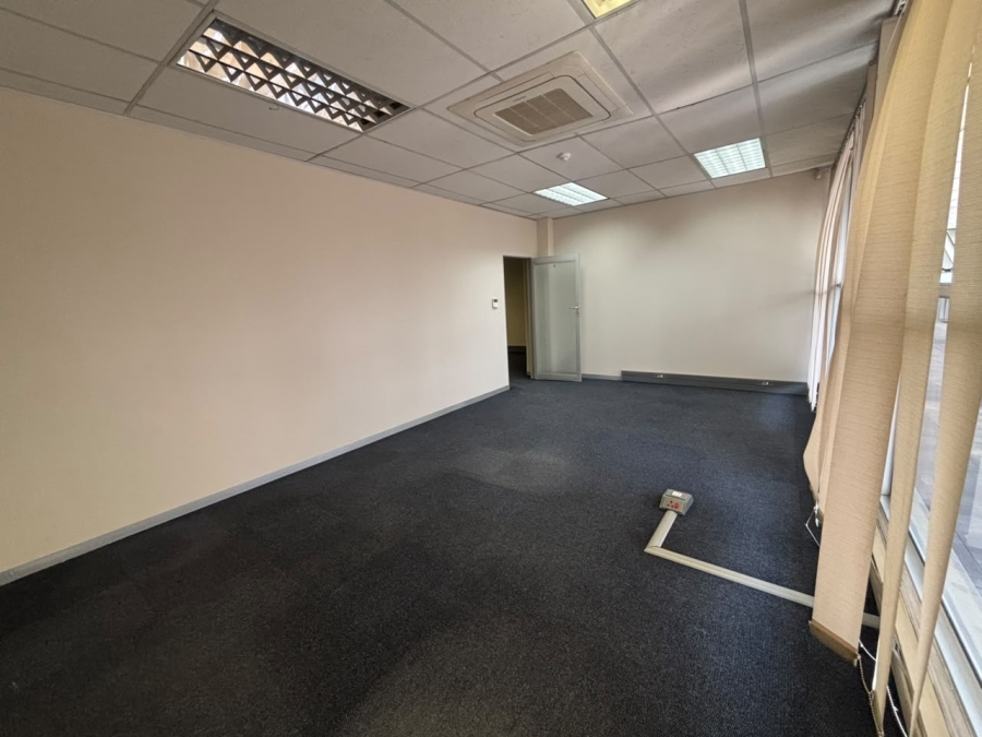 To Let Commercial Property for Rent in Bedfordview Gauteng