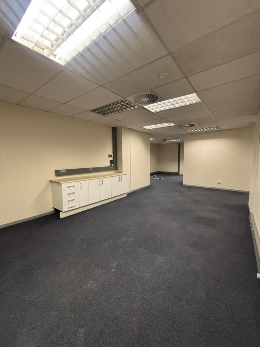 To Let Commercial Property for Rent in Bedfordview Gauteng
