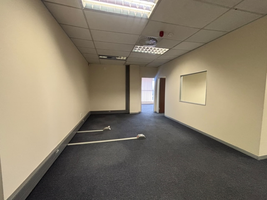 To Let Commercial Property for Rent in Bedfordview Gauteng