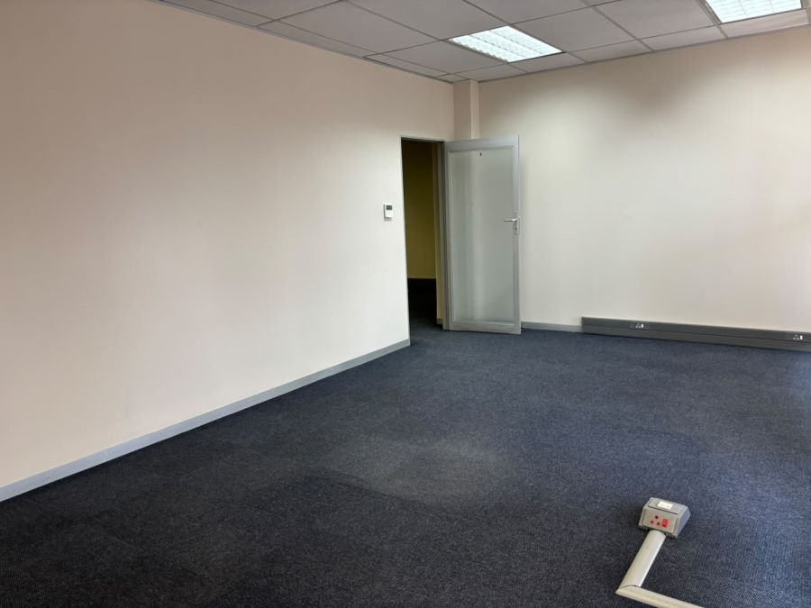 To Let Commercial Property for Rent in Bedfordview Gauteng