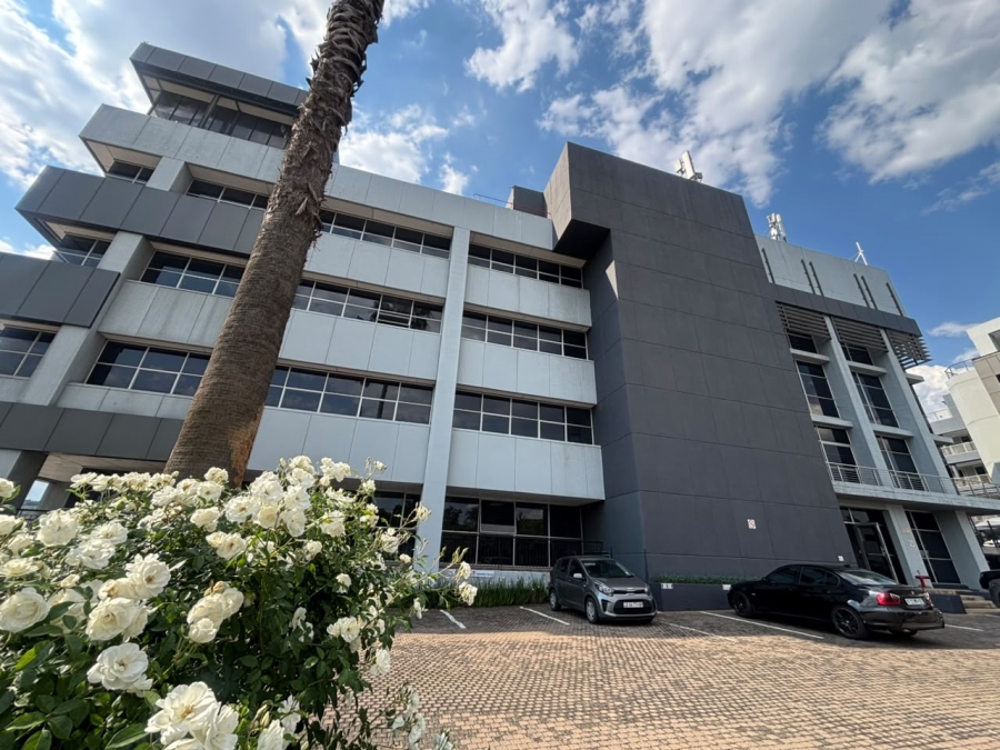 To Let Commercial Property for Rent in Bedfordview Gauteng