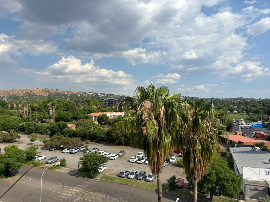 To Let Commercial Property for Rent in Bedfordview Gauteng
