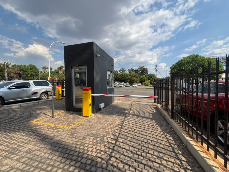 To Let Commercial Property for Rent in Bedfordview Gauteng