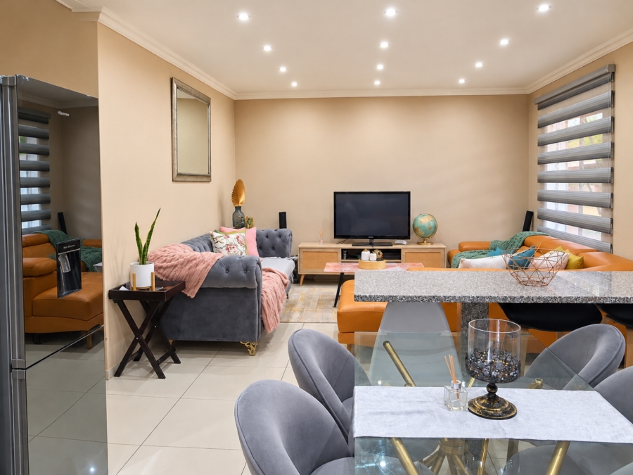 2 Bedroom Property for Sale in Groblerpark Gauteng