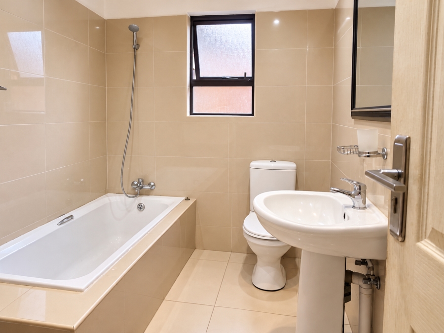 2 Bedroom Property for Sale in Groblerpark Gauteng