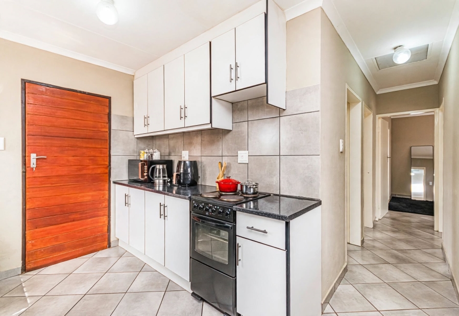 3 Bedroom Property for Sale in Wilfordon Gauteng
