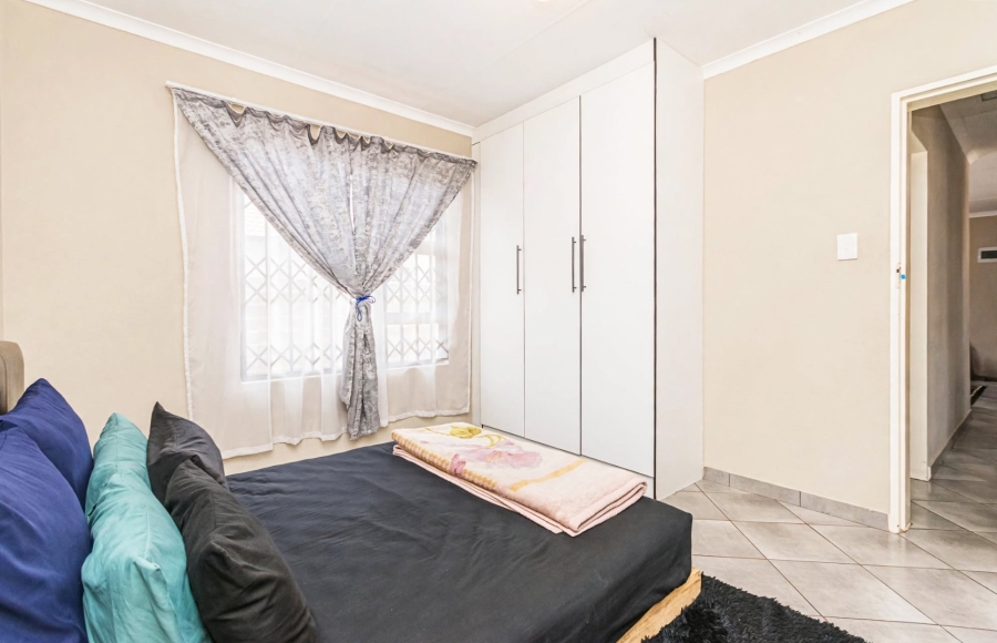 3 Bedroom Property for Sale in Wilfordon Gauteng