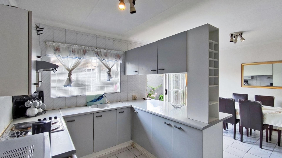 3 Bedroom Property for Sale in Raceview Gauteng