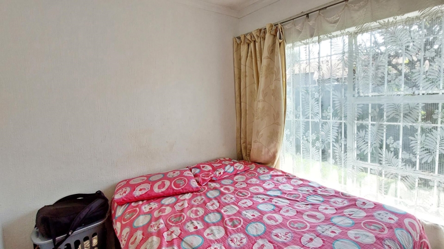 3 Bedroom Property for Sale in Raceview Gauteng
