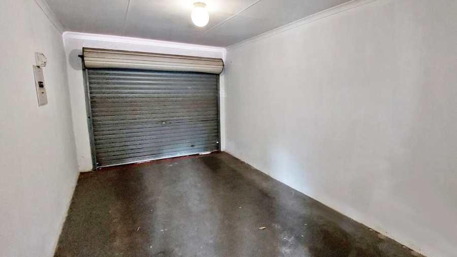 3 Bedroom Property for Sale in Raceview Gauteng