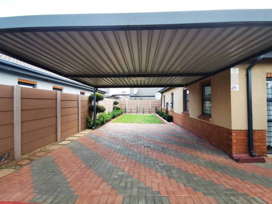 3 Bedroom Property for Sale in Leopard