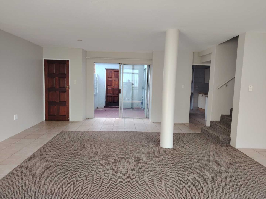 3 Bedroom Property for Sale in Zwartkop Gauteng