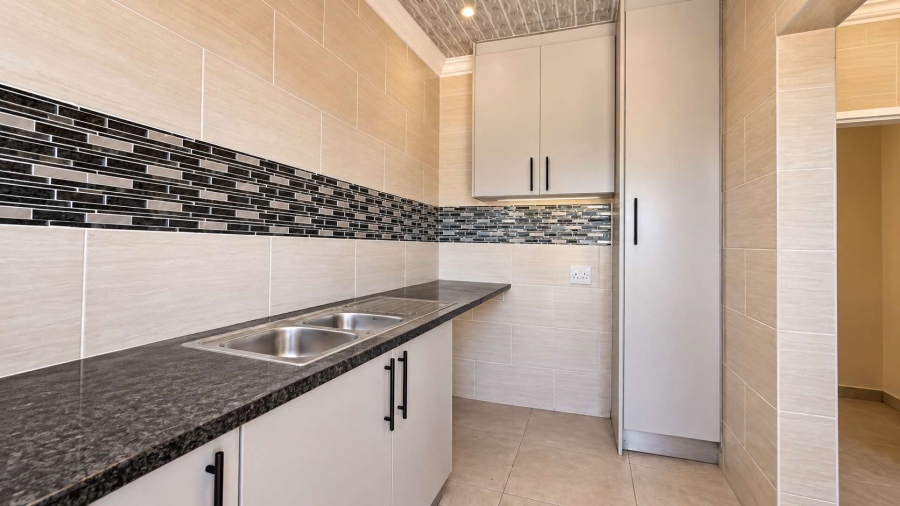 4 Bedroom Property for Sale in Discovery Gauteng