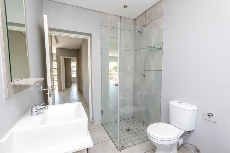 To Let 2 Bedroom Property for Rent in Broadacres Gauteng