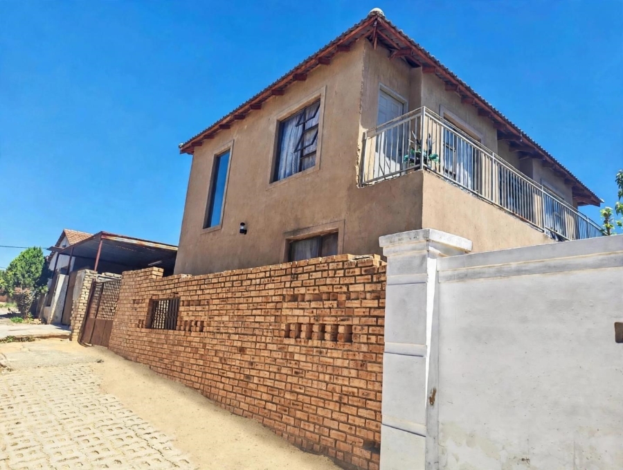 8 Bedroom Property for Sale in Cosmo City Gauteng