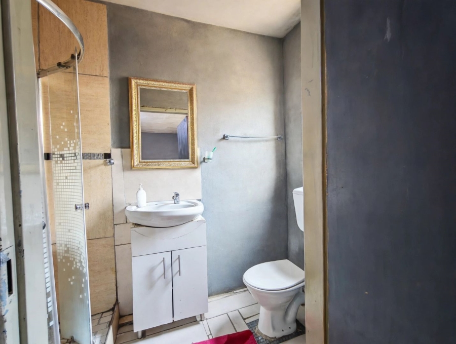 8 Bedroom Property for Sale in Cosmo City Gauteng