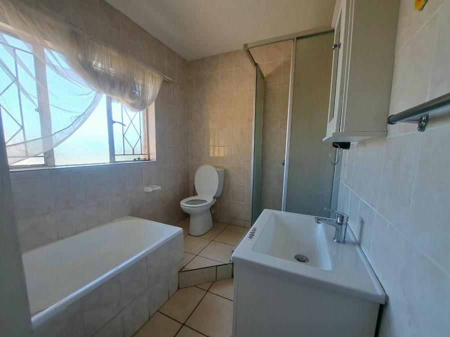 To Let 3 Bedroom Property for Rent in The Hill Gauteng