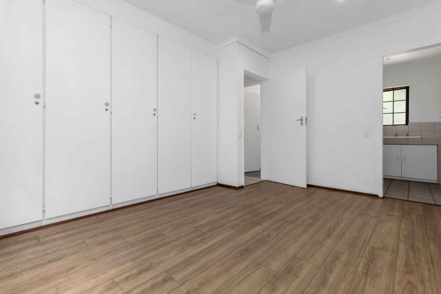 2 Bedroom Property for Sale in Broadacres Gauteng
