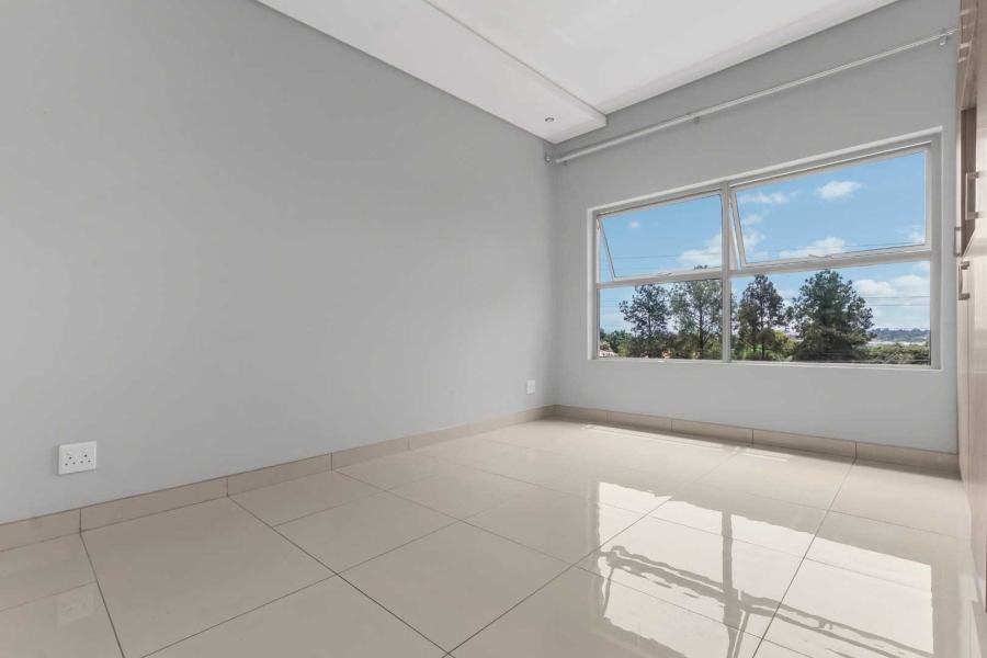 2 Bedroom Property for Sale in Broadacres Gauteng