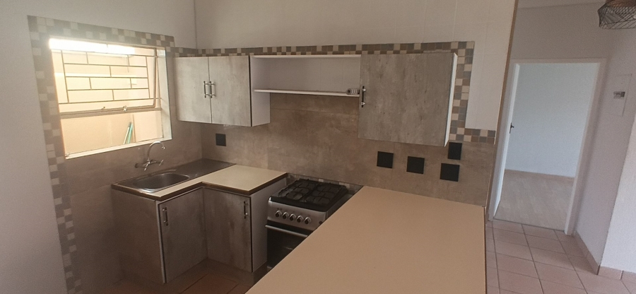 2 Bedroom Property for Sale in Birchleigh North Gauteng