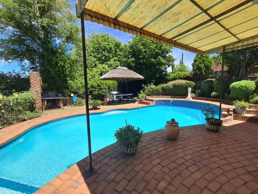 4 Bedroom Property for Sale in Alan Manor Gauteng