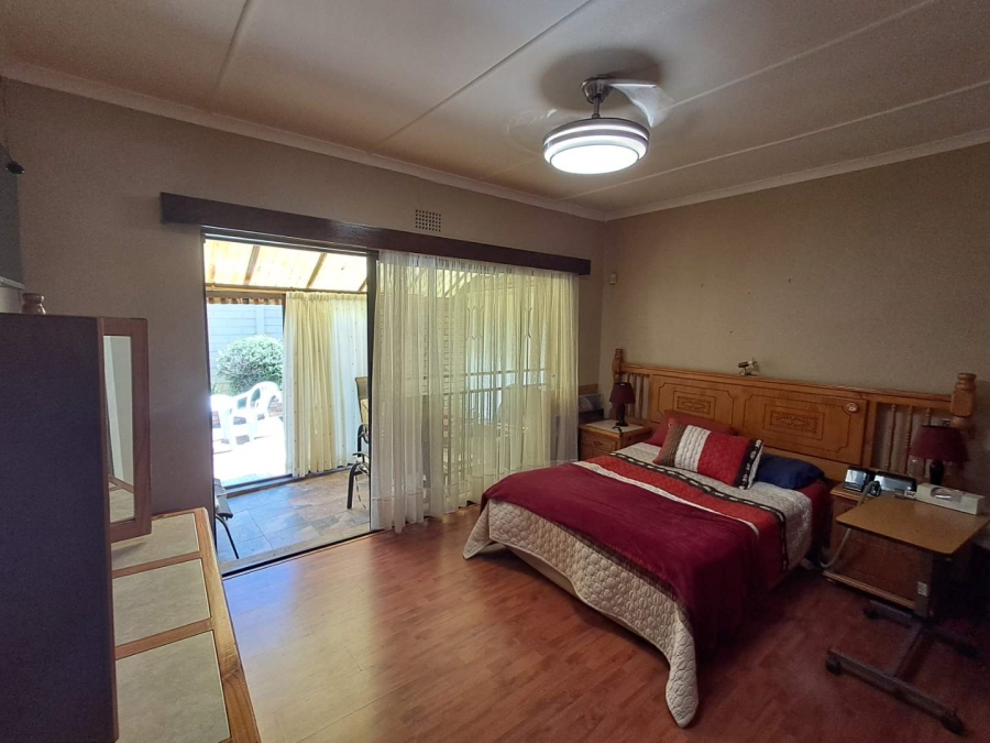 4 Bedroom Property for Sale in Alan Manor Gauteng