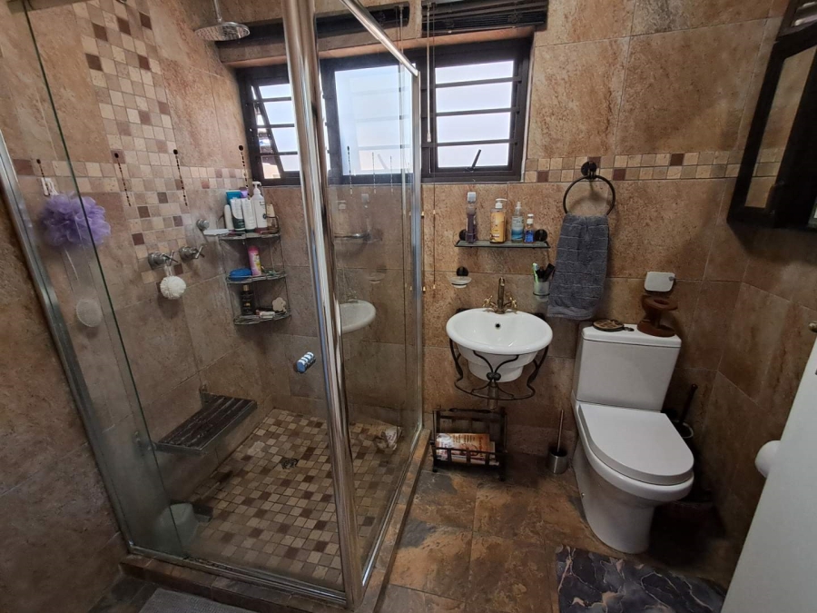 4 Bedroom Property for Sale in Alan Manor Gauteng