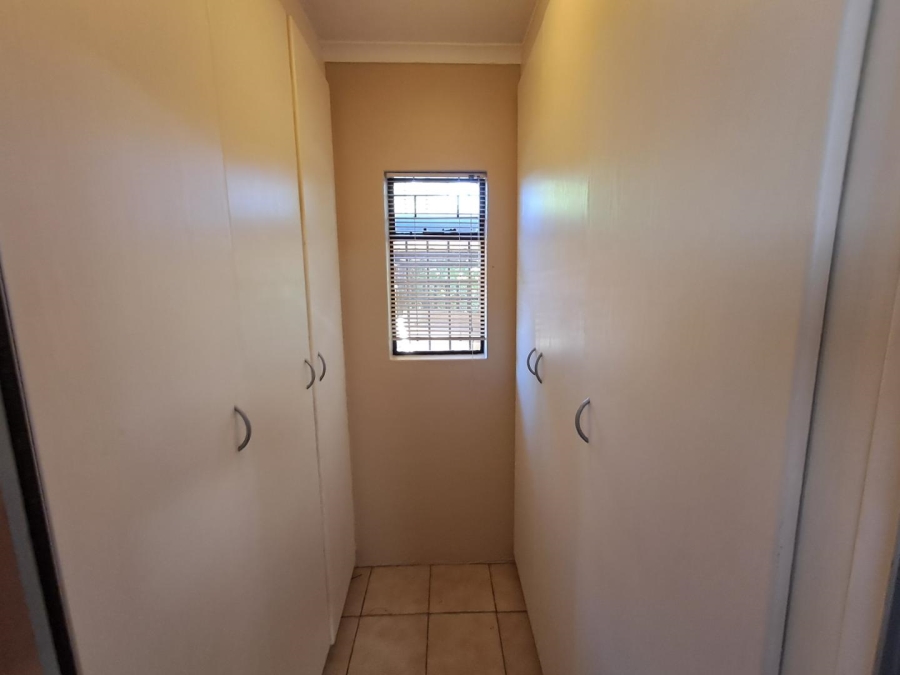 4 Bedroom Property for Sale in Alan Manor Gauteng