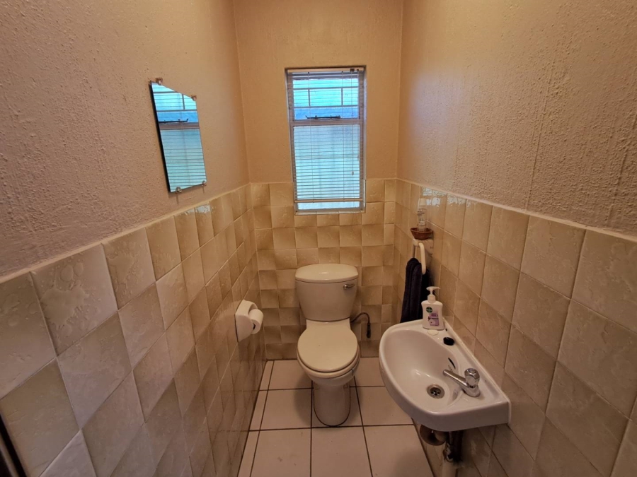 4 Bedroom Property for Sale in Alan Manor Gauteng
