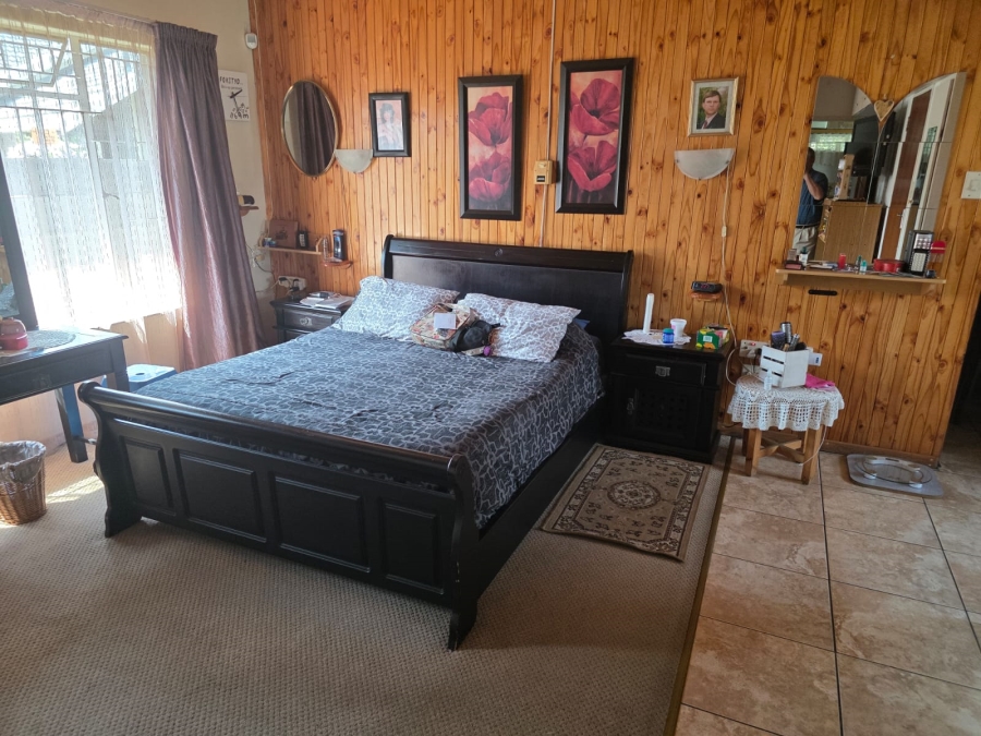 4 Bedroom Property for Sale in Brackenhurst Gauteng