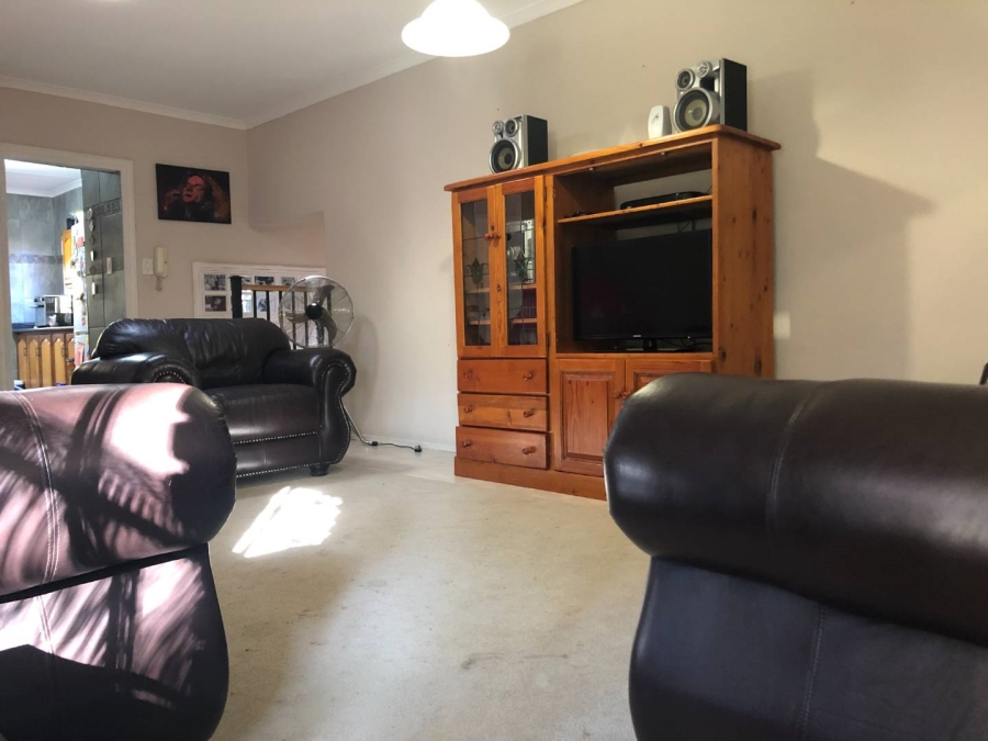 3 Bedroom Property for Sale in Erasmuskloof Gauteng