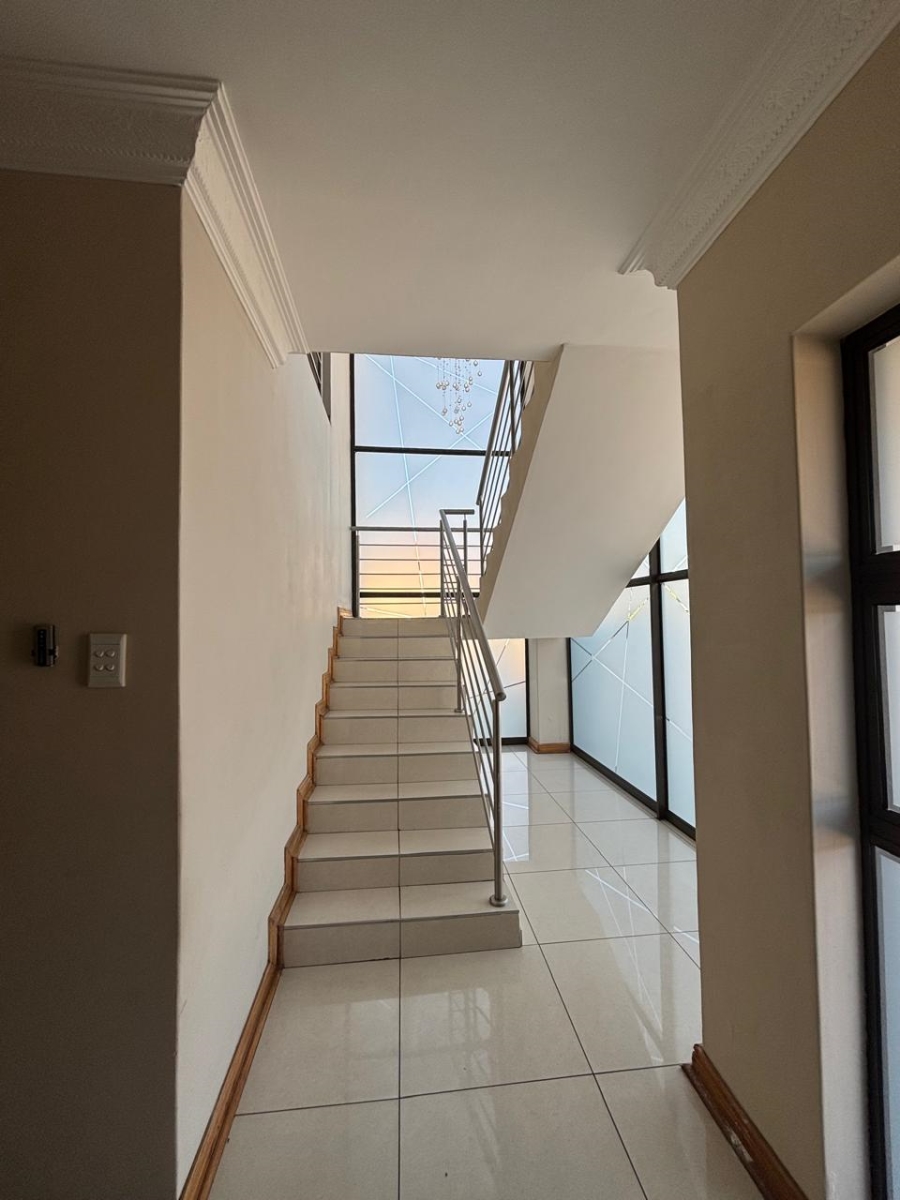 5 Bedroom Property for Sale in Savannah Country Estate Gauteng