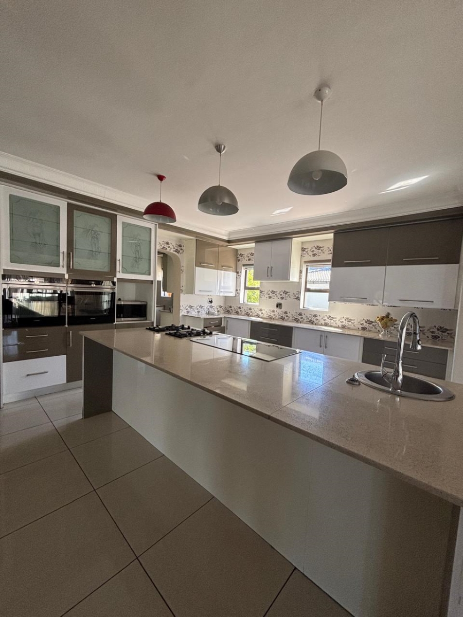5 Bedroom Property for Sale in Savannah Country Estate Gauteng
