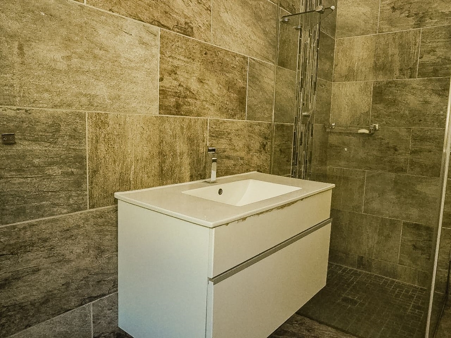 6 Bedroom Property for Sale in Glenvista Gauteng