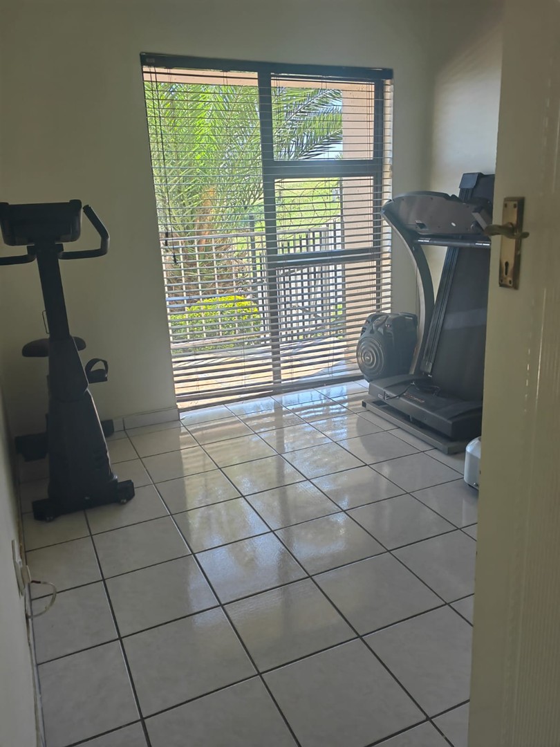 6 Bedroom Property for Sale in Glenvista Gauteng