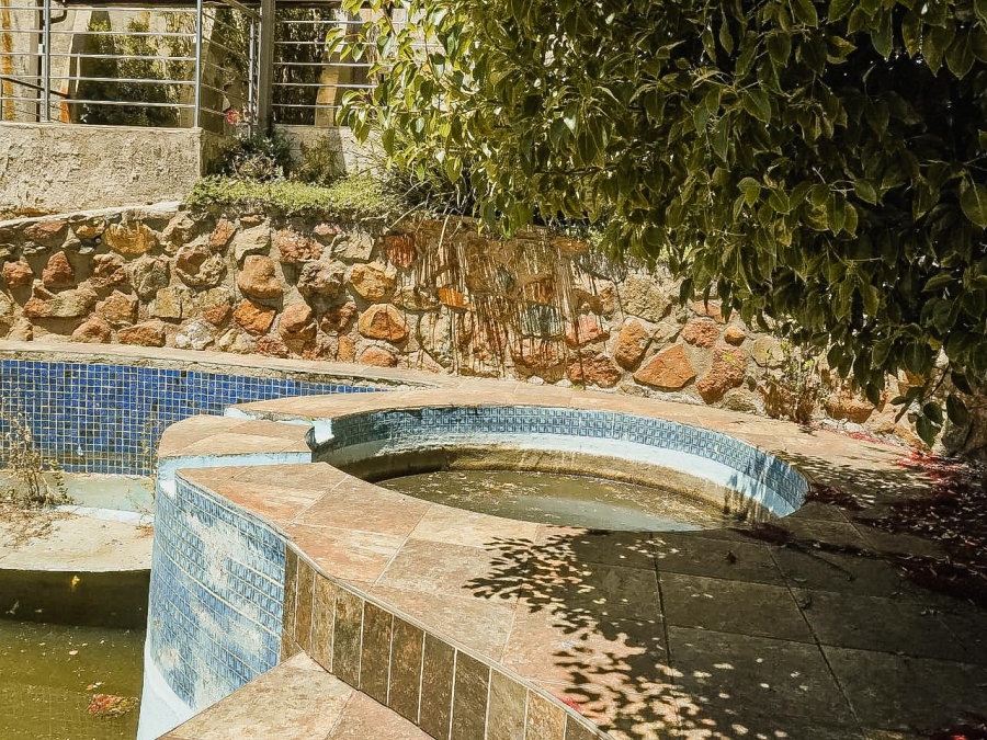 6 Bedroom Property for Sale in Glenvista Gauteng