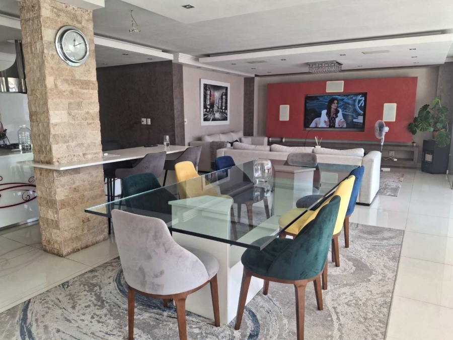 To Let 3 Bedroom Property for Rent in Sandton Central Gauteng