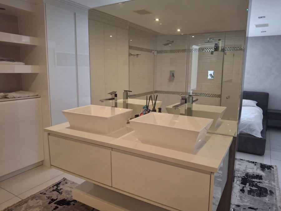 To Let 3 Bedroom Property for Rent in Sandton Central Gauteng
