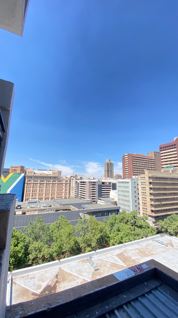 1 Bedroom Property for Sale in Joubert Park Gauteng