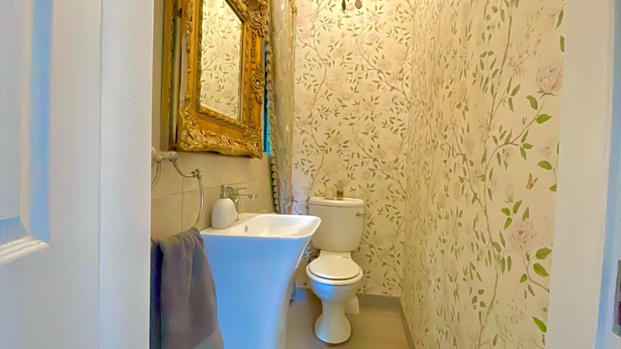 3 Bedroom Property for Sale in Tiegerpoort Gauteng