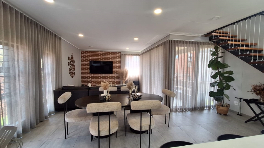 To Let 3 Bedroom Property for Rent in North Riding AH Gauteng