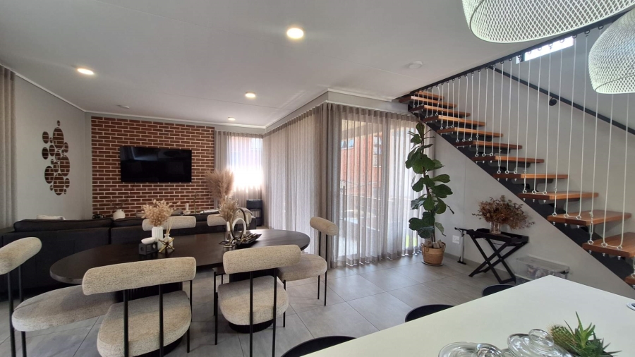 To Let 3 Bedroom Property for Rent in North Riding AH Gauteng