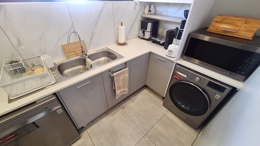 To Let 3 Bedroom Property for Rent in North Riding AH Gauteng