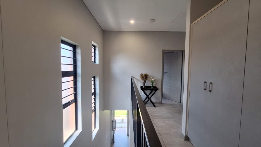 To Let 3 Bedroom Property for Rent in North Riding AH Gauteng