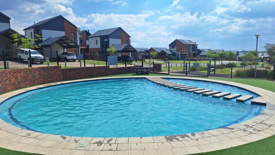 To Let 3 Bedroom Property for Rent in North Riding AH Gauteng