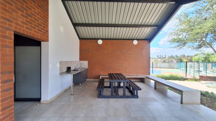 To Let 3 Bedroom Property for Rent in North Riding AH Gauteng