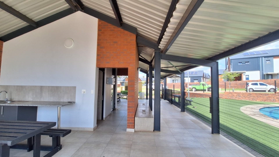 To Let 3 Bedroom Property for Rent in North Riding AH Gauteng