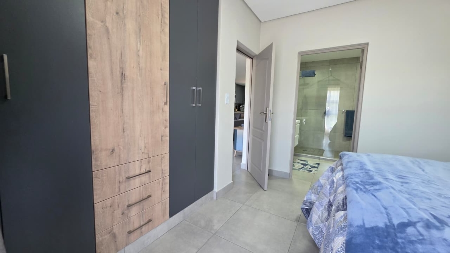 To Let 2 Bedroom Property for Rent in Die Hoewes Gauteng